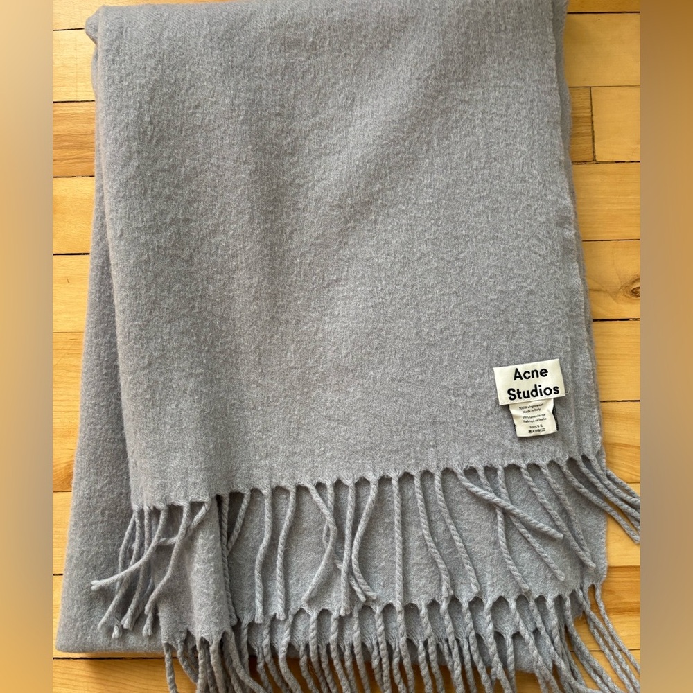 Acne Light Gray Fringed Wool Scarf